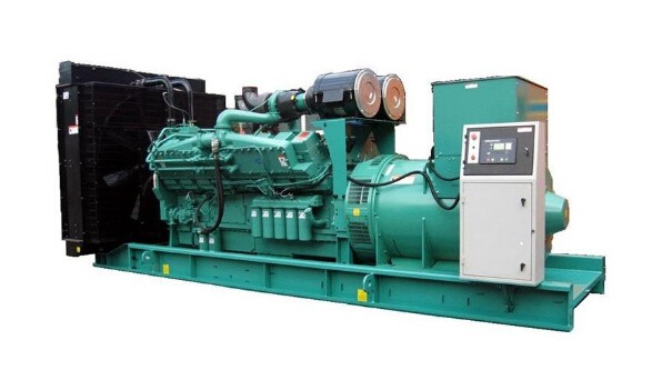 融安全新常柴200kw大型柴油发电机组